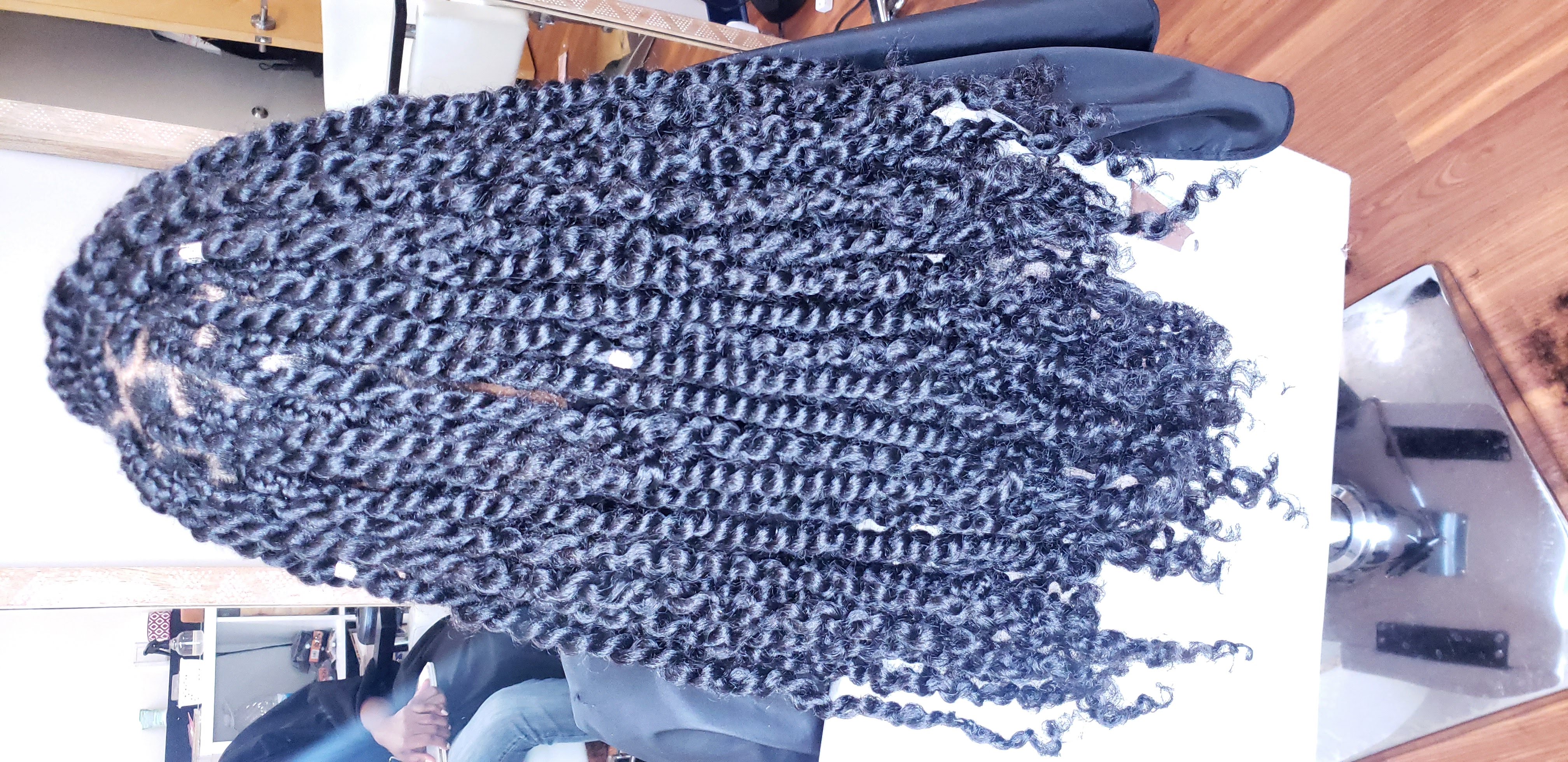 Hair Stylist (BRAIDING) - African Near You